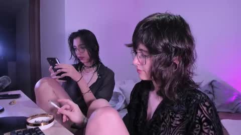Snapshot of twilightmuses chatting on October 14, 11:19 pm Eve Lili online show from October 14, 11:19 pm