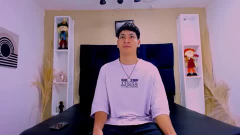 Snapshot of twink_bunny chatting on October 15, 1:23 pm samu online show from October 15, 1:23 pm