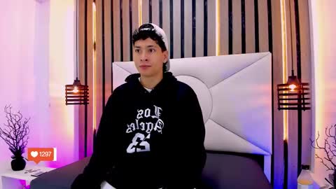 samu online show from November 8, 12:30 pm