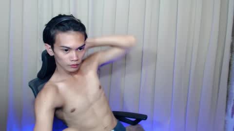 twink_clint online show from February 27, 12:56 pm