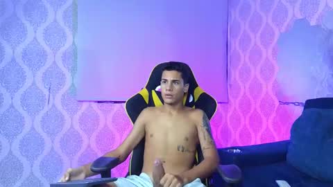 Dani online show from October 12, 7:27 pm