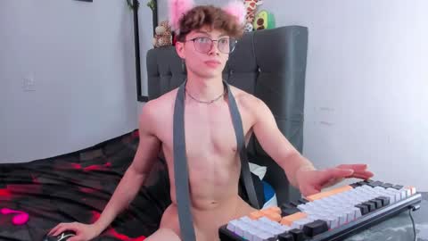 jhony online show from October 1, 10:08 pm