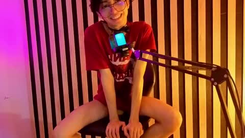Sebastin online show from May 8, 12:33 pm