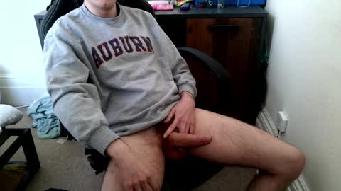 TwinkieeStar online show from April 18, 3:25 pm