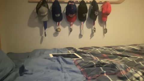 Snapshot of twinkmikexxx12 chatting on September 24, 10:16 pm mike online show from September 24, 10:16 pm