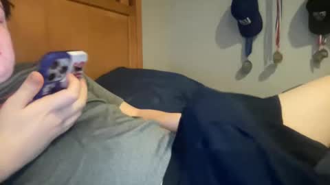 Snapshot of twinkmikexxx12 chatting on February 16, 3:59 pm mike online show from February 16, 3:59 pm