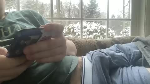 Snapshot of twinkmikexxx12 chatting on February 12, 4:33 pm mike online show from February 12, 4:33 pm