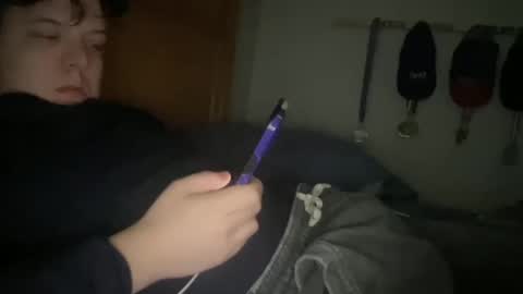 Snapshot of twinkmikexxx12 chatting on October 13, 8:33 pm mike online show from October 13, 8:33 pm