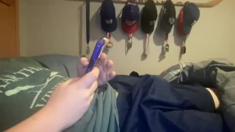 Snapshot of twinkmikexxx12 chatting on October 7, 10:50 pm mike online show from October 7, 10:50 pm