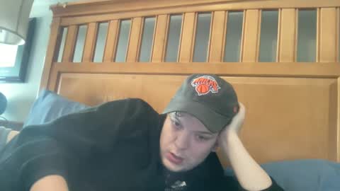 Snapshot of twinkmikexxx12 chatting on October 10, 7:41 pm mike online show from October 10, 7:41 pm