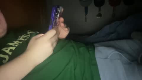 Snapshot of twinkmikexxx12 chatting on September 26, 4:20 am mike online show from September 26, 4:20 am