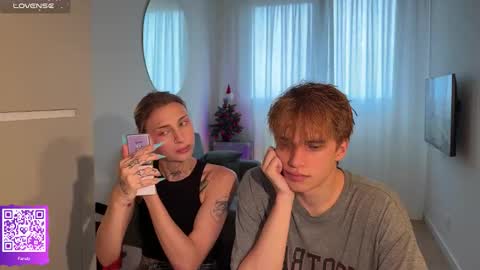 Molly and Nick online show from December 16, 4:02 pm