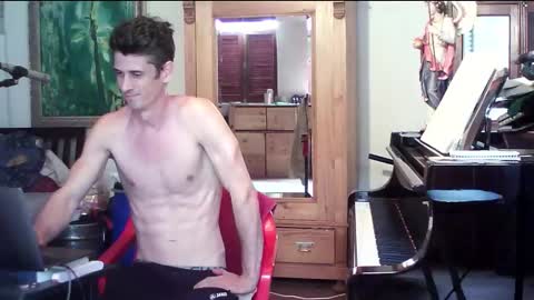 TobeBritta online show from March 12, 6:53 pm