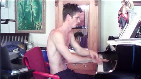 TobeBritta online show from March 1, 4:22 pm