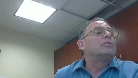 Twopeopleinlove online show from March 2, 7:02 pm