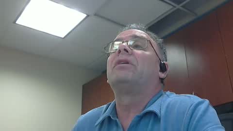 Twopeopleinlove online show from March 1, 7:37 pm