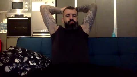 Snapshot of txalkan6060 chatting on February 24, 5:31 pm txalkan6060 online show from February 24, 5:31 pm