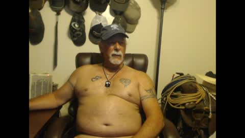 txlobo60 online show from April 21, 1:42 am