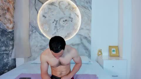 Tyago online show from November 3, 1:12 pm