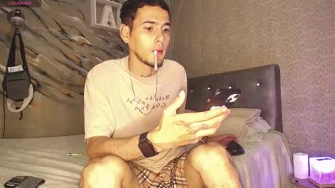 tyl3r_coop3r online show from February 17, 1:15 am