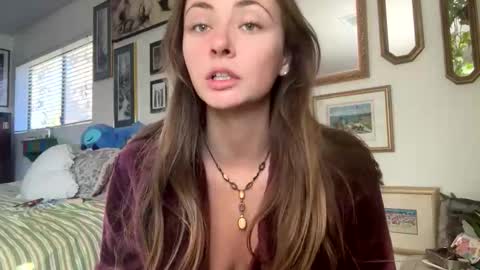 tylababyy online show from December 17, 7:20 pm