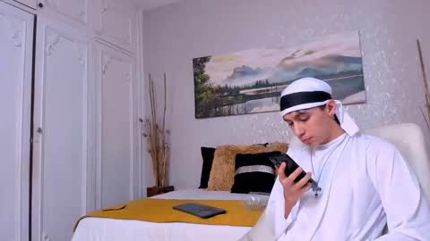 Tyler online show from October 28, 3:07 am