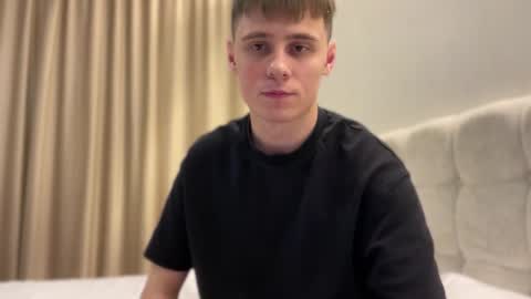 tyler_garrner online show from September 15, 6:20 pm