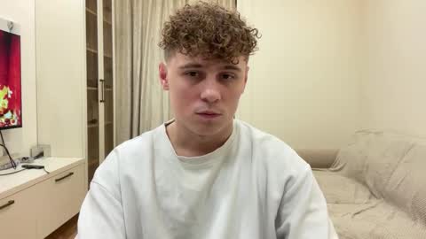 tyler_garrner online show from February 17, 4:06 pm