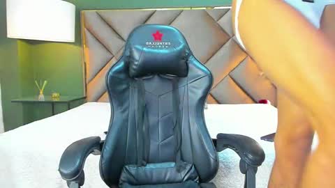Tyler Rodriguez online show from October 7, 9:11 pm