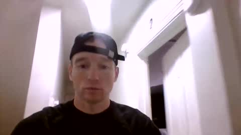 tylerdurden06 online show from May 5, 6:35 pm