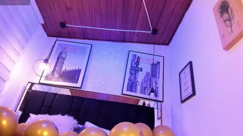       online show from November 7, 3:53 am