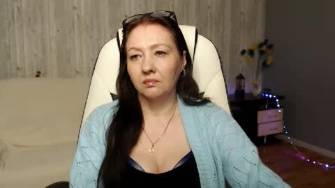 tyramories online show from February 9, 12:52 pm