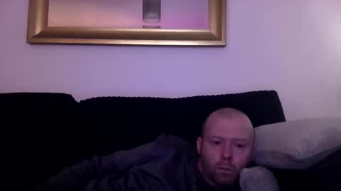 ukmatty3 online show from February 26, 3:46 am