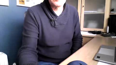 mark online show from February 13, 2:09 pm