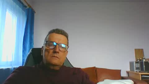 ulmeni4 online show from December 2, 10:13 am