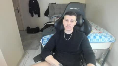 hi im mike tyson -  online show from February 13, 10:22 pm