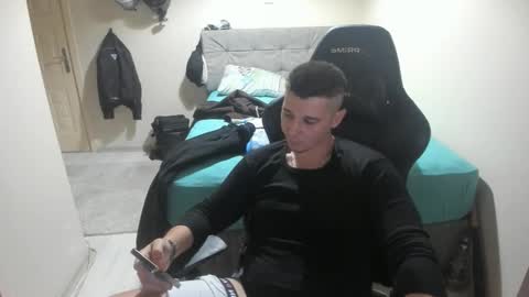 hi im mike tyson -  online show from October 17, 8:46 pm