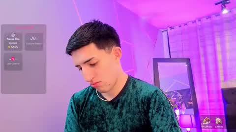 un_sluttyy online show from December 23, 11:16 am