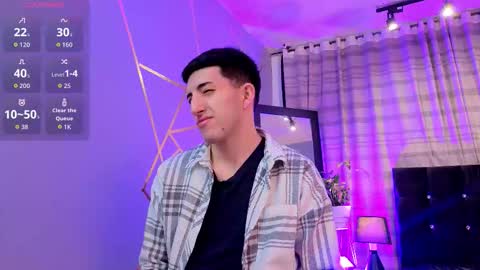 un_sluttyy online show from December 19, 12:00 pm