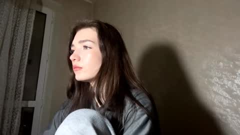 Isobelle lisi online show from January 10, 12:21 pm