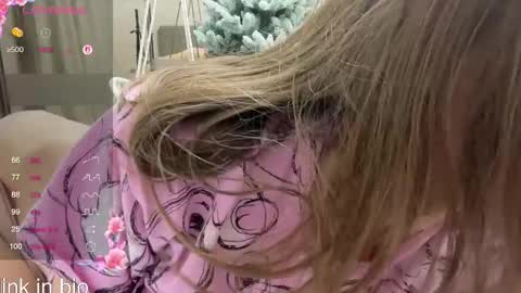 unarks online show from December 13, 9:43 pm