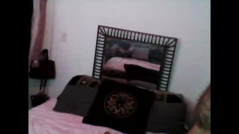 Snapshot of underratedandunindated chatting on October 17, 8:18 am underratedandunindated online show from October 17, 8:18 am