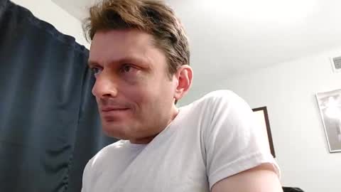 undress me online show from March 2, 11:20 pm