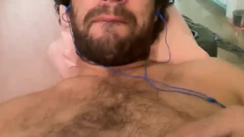 universalstudihoes online show from November 5, 10:45 pm