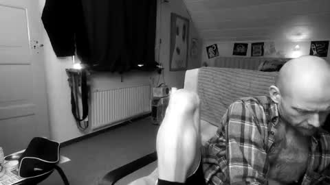 Snapshot of unlitimnaughty_ chatting on February 19, 10:12 am unlitimnaughty_ online show from February 19, 10:12 am