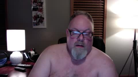 up2later online show from February 3, 4:46 am