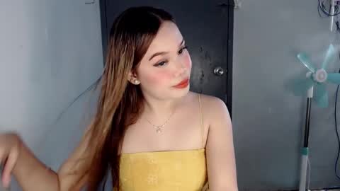 Snapshot of ur_anarosesexdoll chatting on March 12, 9:34 am anarose online show from March 12, 9:34 am