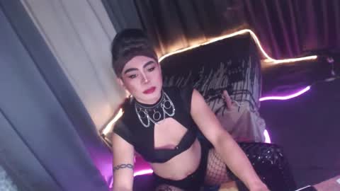 MISS ANNA online show from December 22, 1:56 am