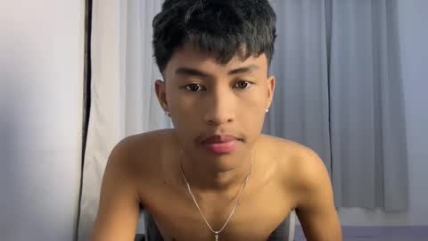 ur_fuckerbttm online show from November 4, 10:16 am