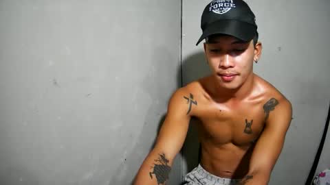 ur_raffy online show from February 25, 10:19 am